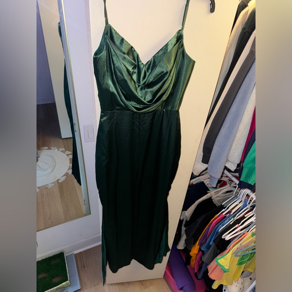 Green Sevintage Satin Slip Bridesmaid Dresses for Women Spaghetti Strap Long